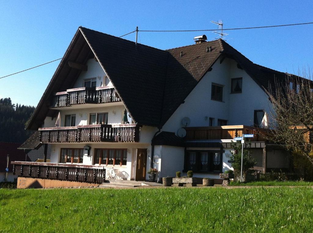 Gasthof Richebaechli Elzach Exterior foto