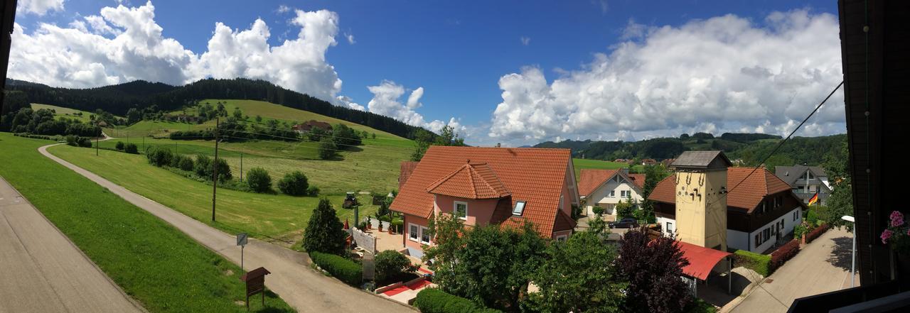 Gasthof Richebaechli Elzach Exterior foto
